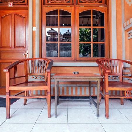 Oyo 2411 Taman Mekar Beach Inn 2 Кута Екстериор снимка